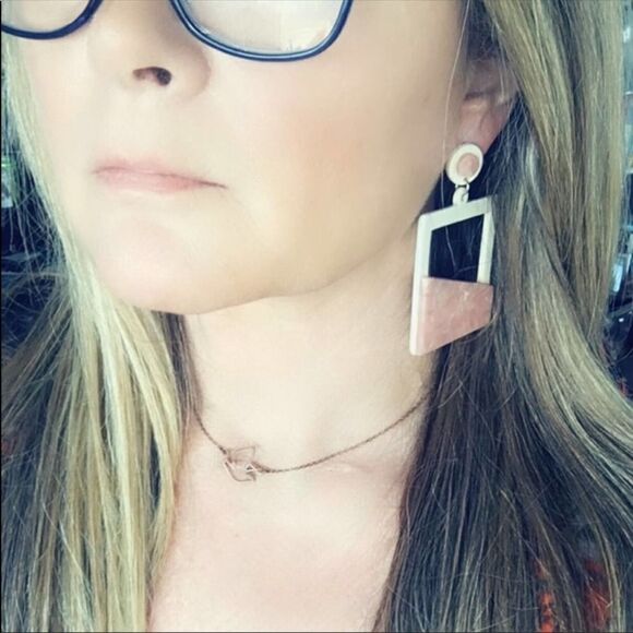 Art Deco Acrylic Pink Square Earrings Retro - Picture 4 of 6